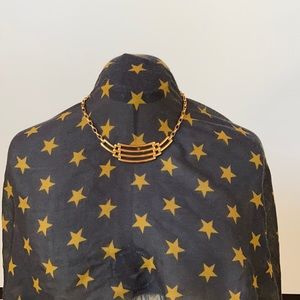 Monet vintage gold tone necklace 1980s